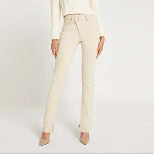 River Island Ecru women’s jeans- US6/UK 10 NWT